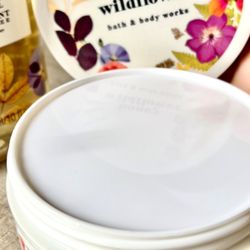 Bath And Body Works Honey Wildflower 