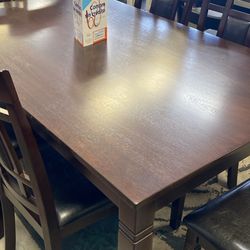 New Dining Table 36”x60” Free Delivery 🚚 New 