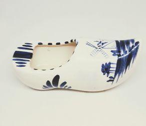 Set of 2 Delft Blue Holland Shoes/Ceramic Art/Hand painted Pottery/Collectible.  Cash or PayPal. Thumbnail