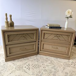 Vintage Dixie Commodes Nightstands – Pair – Solid Wood