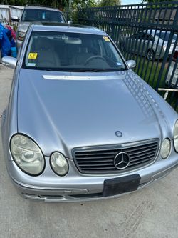 2004 Mercedes Benz E-Class