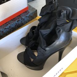 Woman’s Black Heels Size 8 1/2