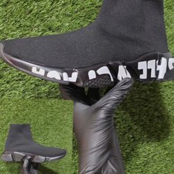 Balenciaga‘S Size 9