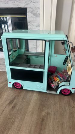 American girl ice cream truck