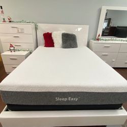 RENAISSANCE WHITE BEDROOM SET