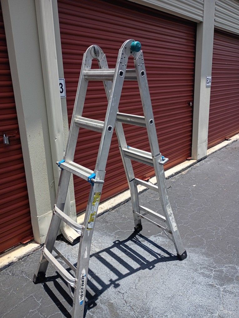 WERNER GORILLA ADJUSTABLE LADDER EXCELLENT WORKING CONDITION!