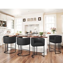 Lue Bona 4 Barstools 