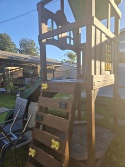 Kids Swing Set