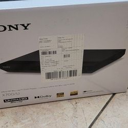 SONY - X700/U Blu-Ray DVD Player (NEW)