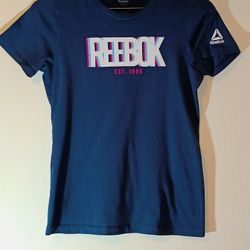 Reebok Navy Blue Short Sleeve Graphic Shirt For Women.