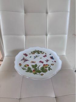 Royal Albert Country Festival Strawberry Pedestal Cake Stand – Fine Bone China