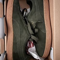 Men’s Puma suede Shoes