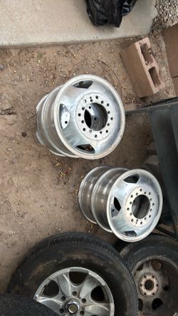 Dually rims