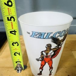 FALCON Marvel Super Heroes 7-11 CUP 1975 Large Version Avengers 