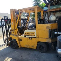 KOMATSU FORKLIFT 