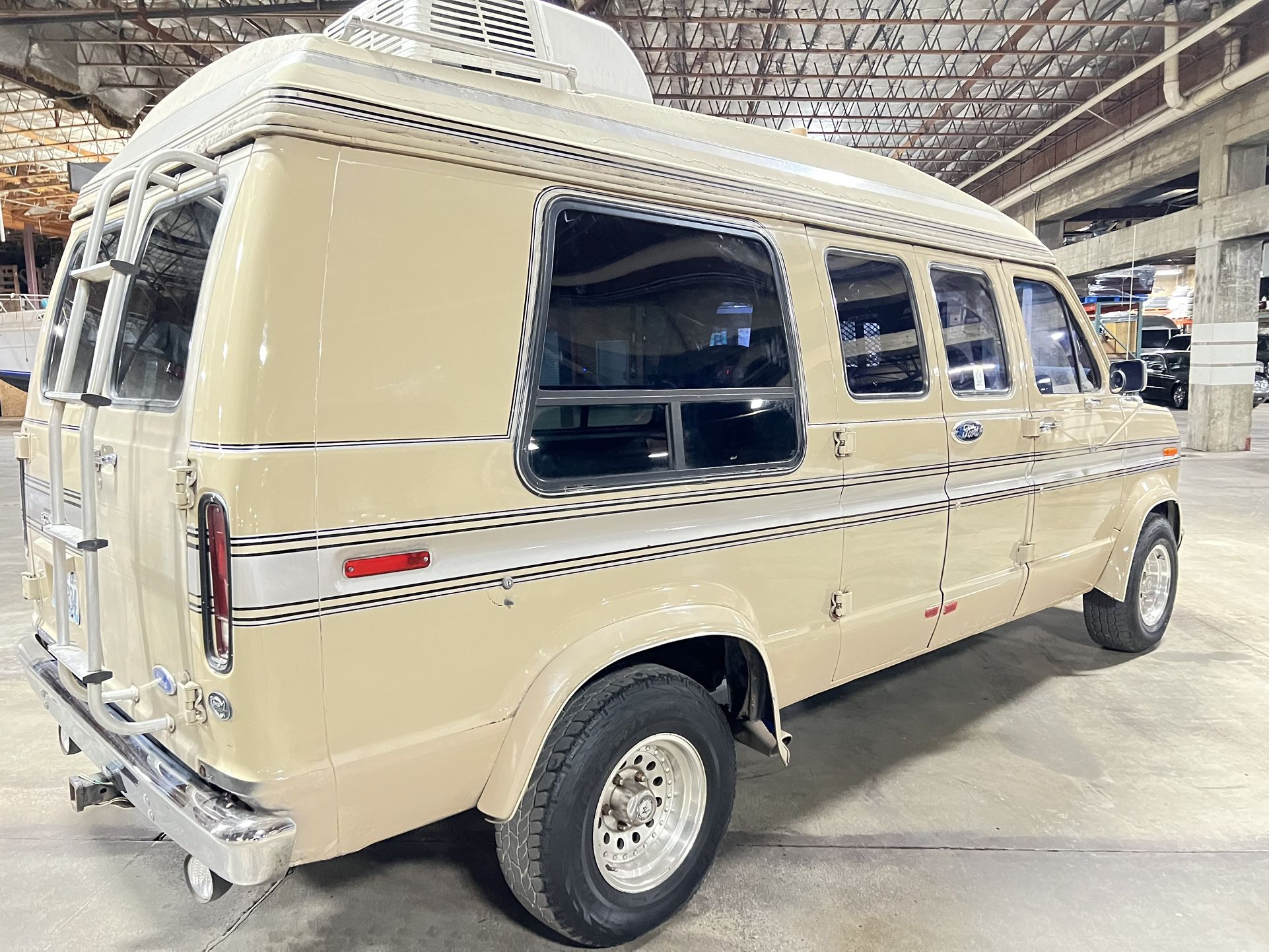 1991 Ford E-150