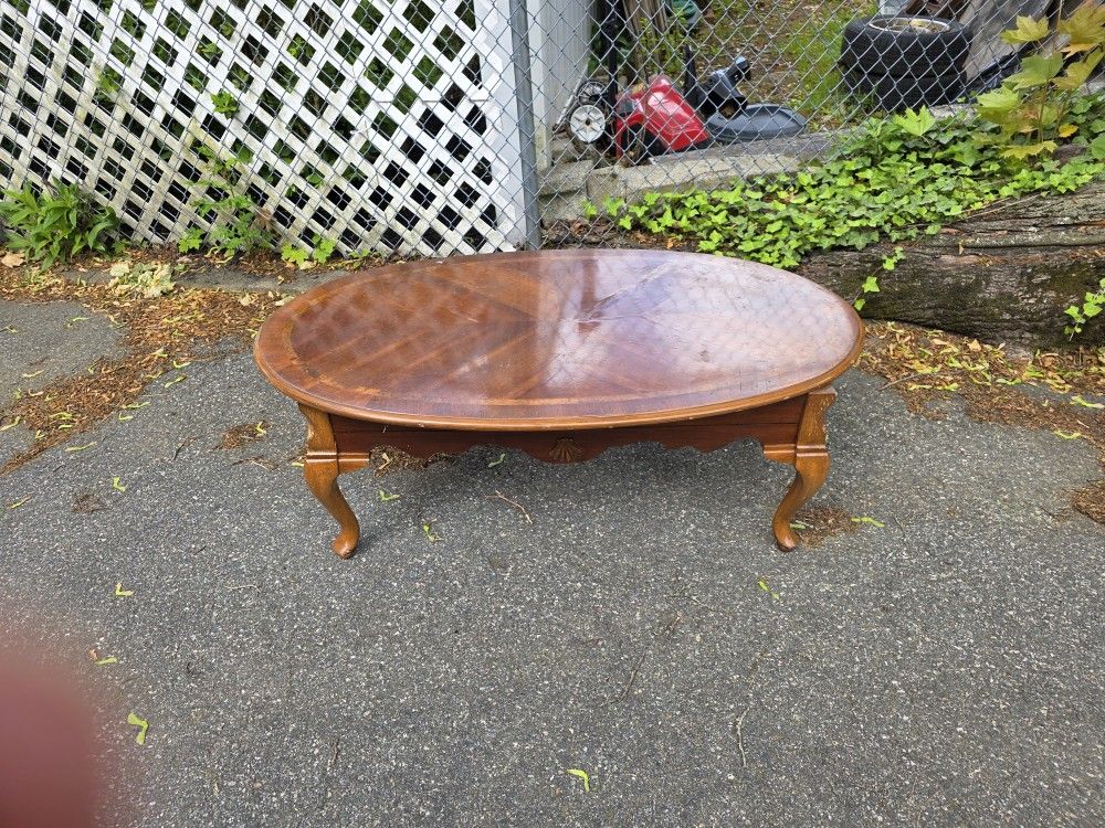 Queen Anne Coffee Table