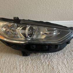 2018 Ford Fusion Headlight