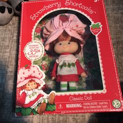 Brand New Vintage 1980 Strawberry Shortcake Doll