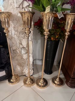 Gold Center Pieces for Wedding