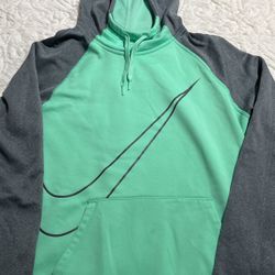 Nike Therma Women