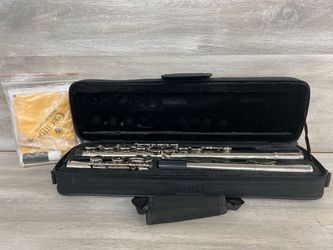 Cecilio CFE-28N Closed Hole Flute - Like NEW (PO1022689)