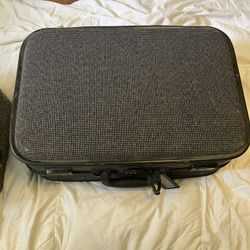 Ascot Soft Briefcase/Skyway Suitcases