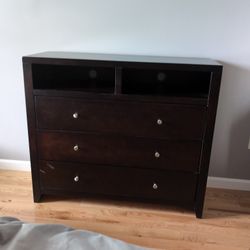 Bedroom Dresser