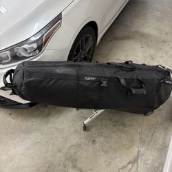 New Club Glider Journey Golf  Bag  Only Used Once 