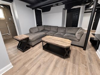Gray Sectional Sofa with Chaise/Cocktail and Side tables