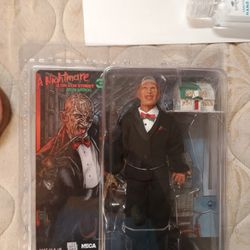 Freddy Krueger  NECA Clothed Figure