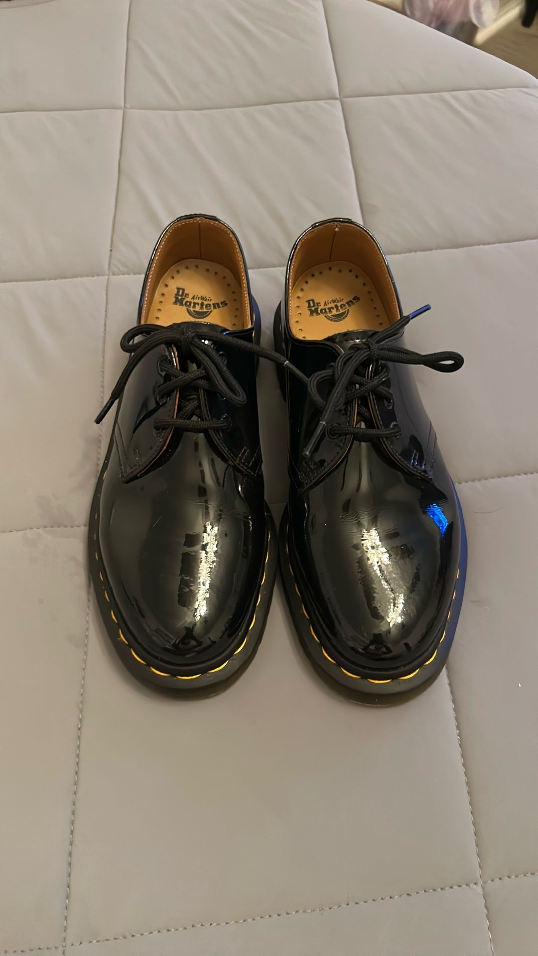 Woman’s Black/Patent Leather, 1461, Doc Martens Sz 8