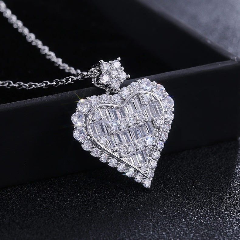 Lovely Latest Full Zircon Pendent Necklace for Women, L659
 
 