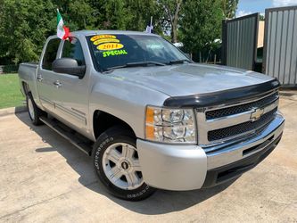 Auto 2011 Chevy Silverado **DP 1990**