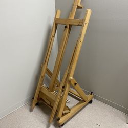 Large easel 