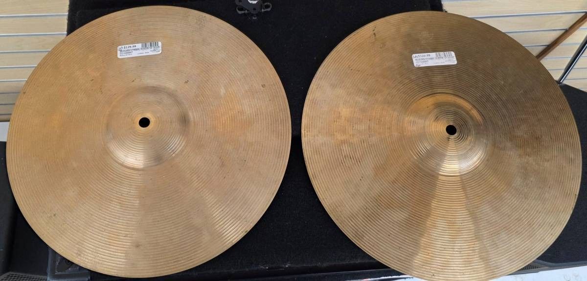 ZILDJIAN AVEDIS 14" HI-HATS