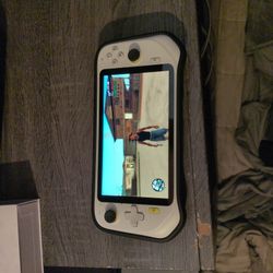Logitech G Cloud Gaming Deck 