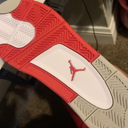 Size 2.5  Jordan 4 Fire Reds 