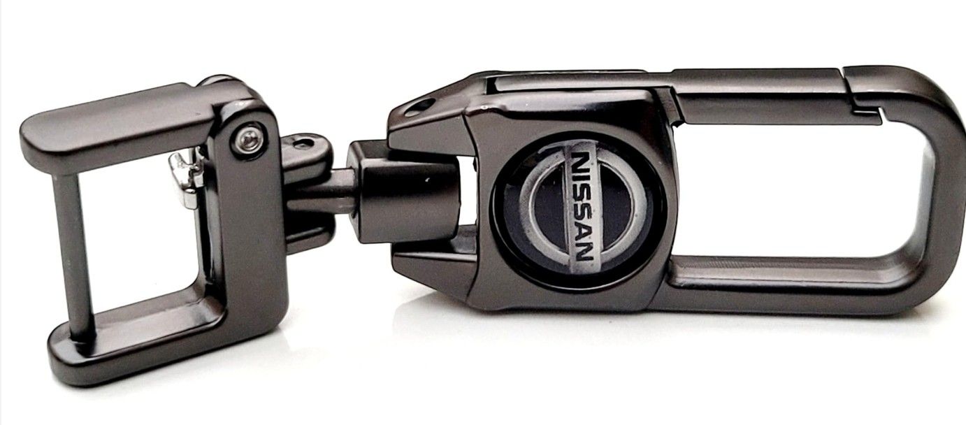 METALLIC KEYCHAIN FOR NISSAN & TIRE CAPS