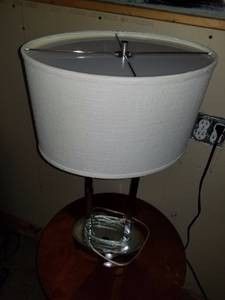 Hotel style lamp