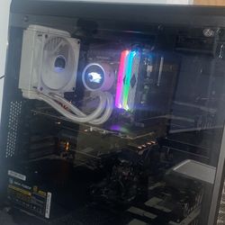 (PRICE NEGOTIABLE) Intel(R) Core(TM) i7-9700k Gaming Pc