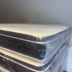 King Pillowtop Mattress And Box Spring New In Plastic Free Delivery In Atlanta 