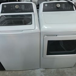 NICE WASHER AND DRYER 