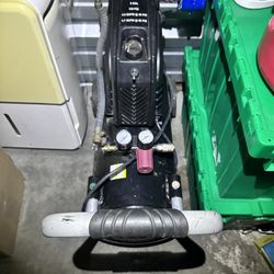 Husky Air Compressor 