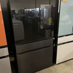 Samsung Bespoke Black Family Hub Refrigerator 8J DP