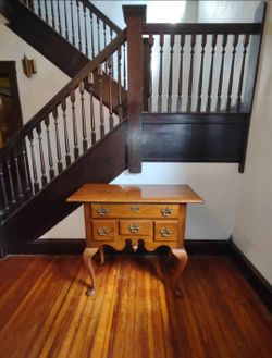 Buffet Low Boy Thomasville Queen Anne