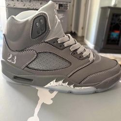 Jordan 5 wolf grey