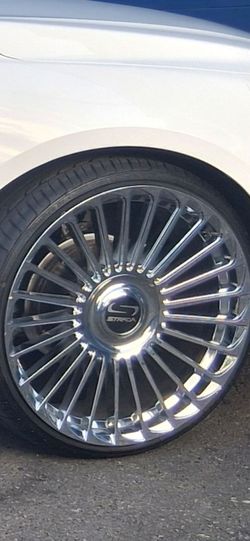 22 inch rims universal w/ floating caps