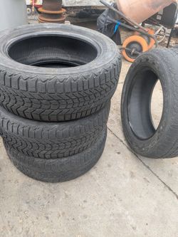 225/60/17 suv/van tires X3