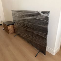 75”Samsung QLED Smart tv